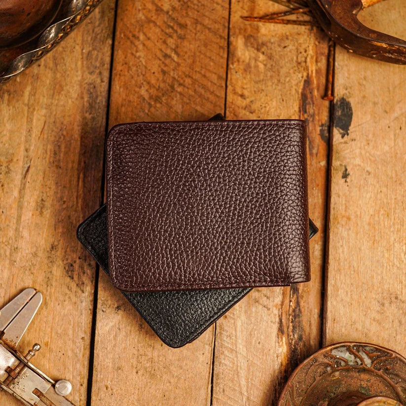 Kremlin Heritage Leather Wallet...