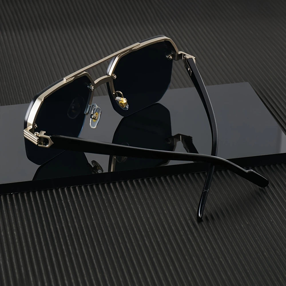 Unisex Retro Metal Frame Fashion Glasses