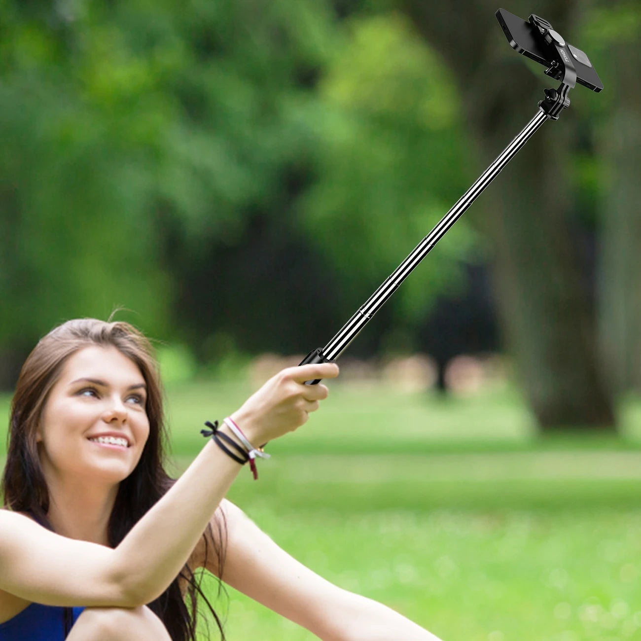 40" Cell Phone Selfie Stick Tripod, Extendable Selfie Stick All-in-1 Smartphone Tripod Stand With Wireless Remote 360°Rotation...