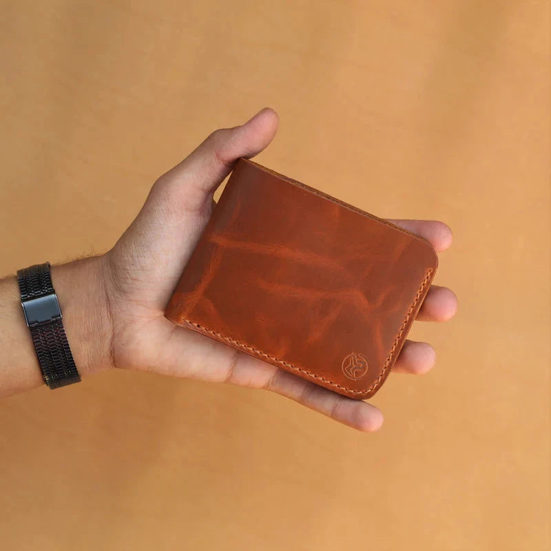 B1-BIFOLD WALLET... LACE & BOTTON 