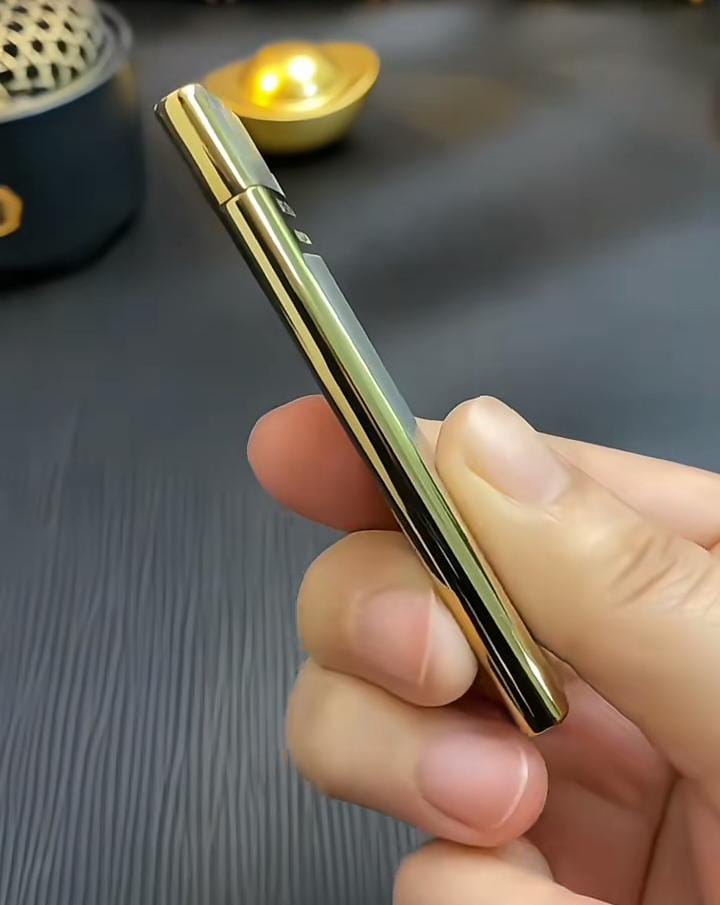 Sleek & Slim Lighter Premium Quality Refillable Lighter Gift for Men...